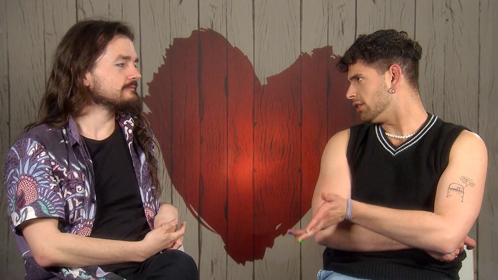 Mikel y Javier durante su cita en 'First Dates'