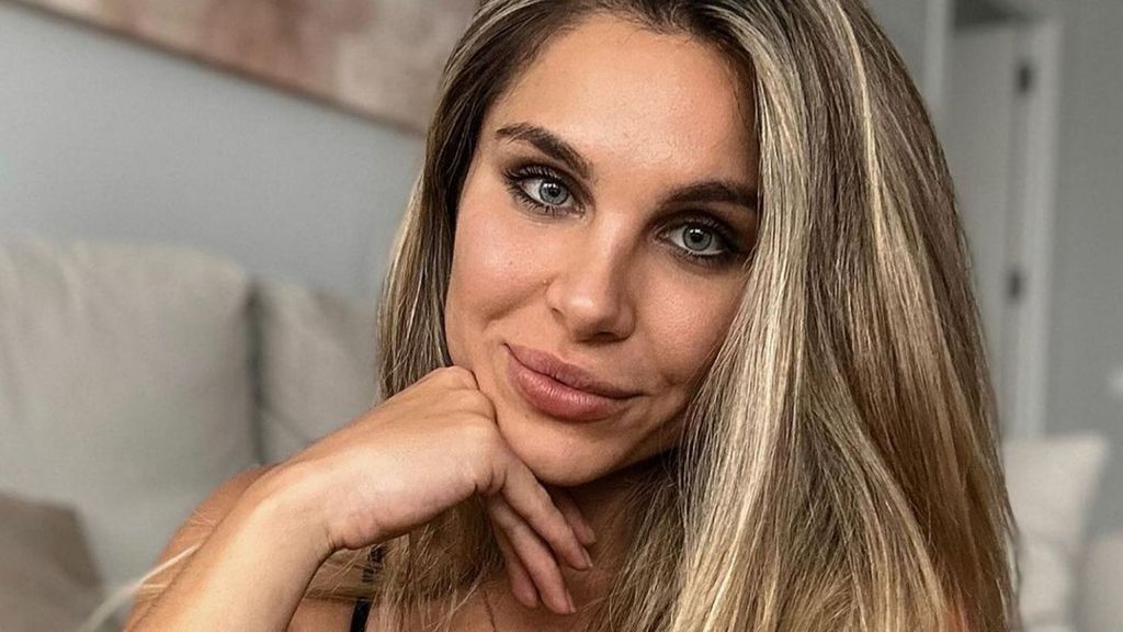 Ivana Icardi se somete a un retoque estético en el abdomen a través de micro infiltraciones