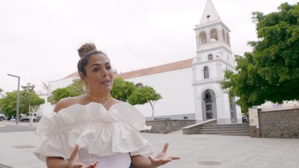 Amor Romeira nos enseña Fuerteventura y nos explica los orígenes feministas de la isla: "Dos mujeres se repartieron los reinos"