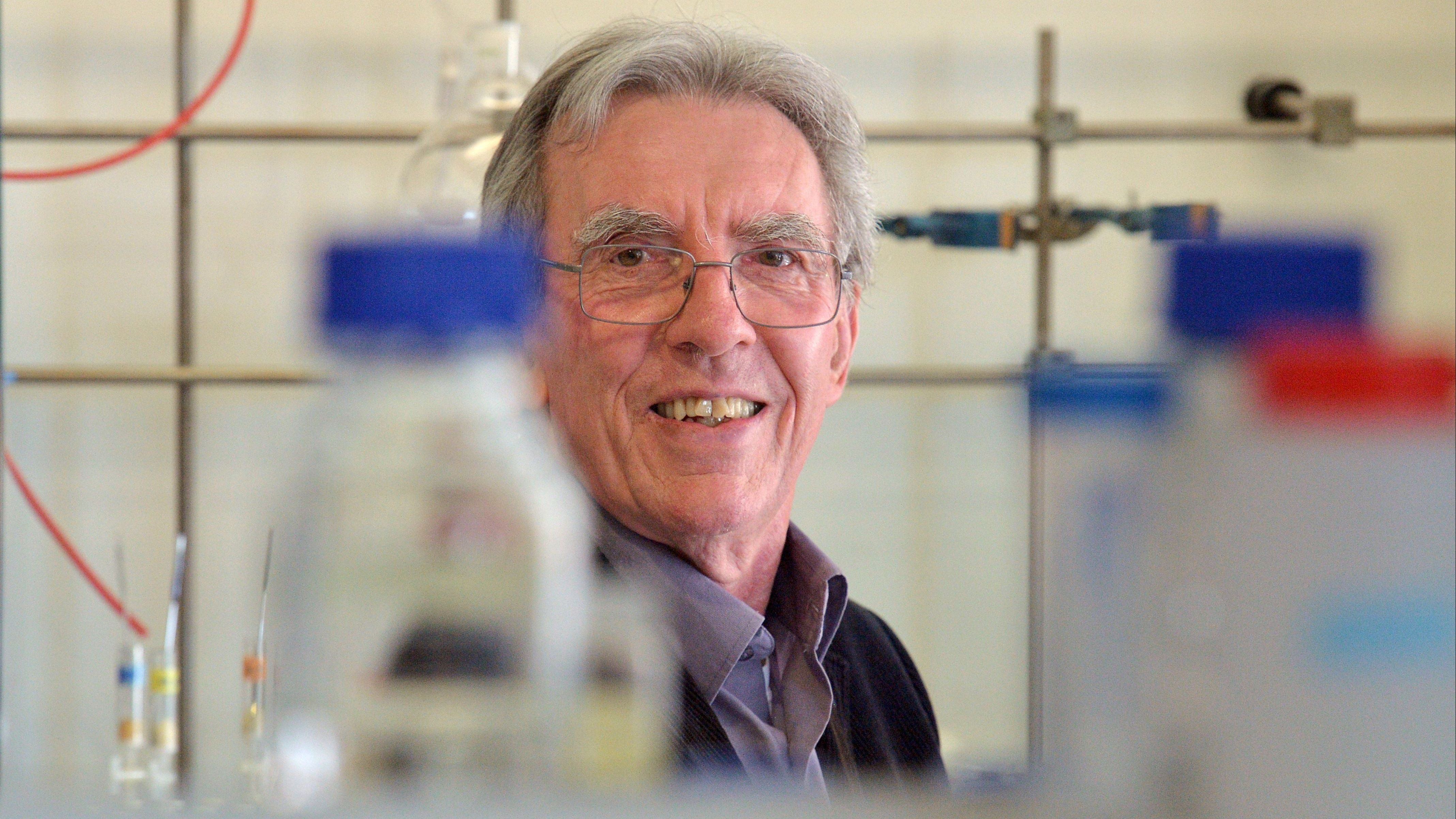 Jean- Pierre Sauvage, premio Nobel de Química.