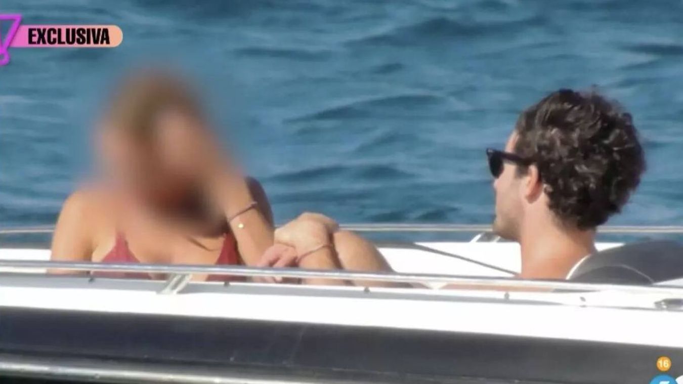 Ya es Verano los pilló juntos en un yate