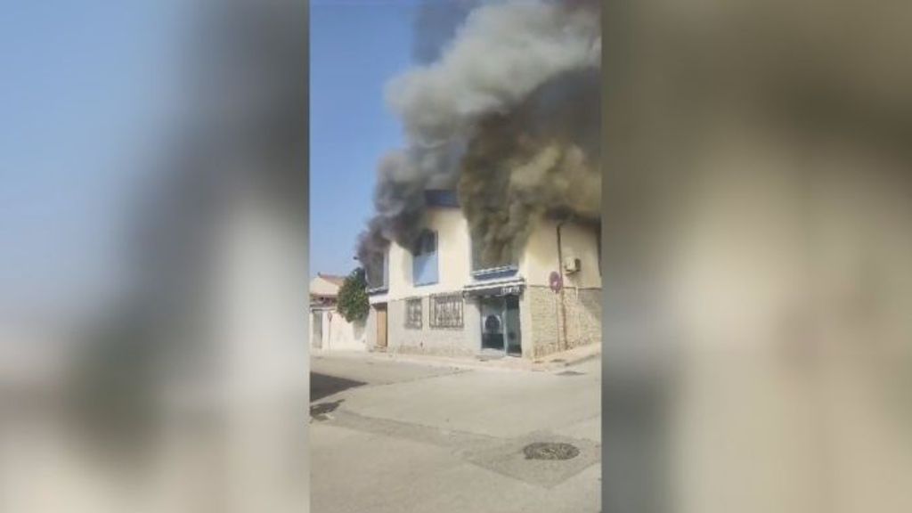 Casa incendiada en Atarfe