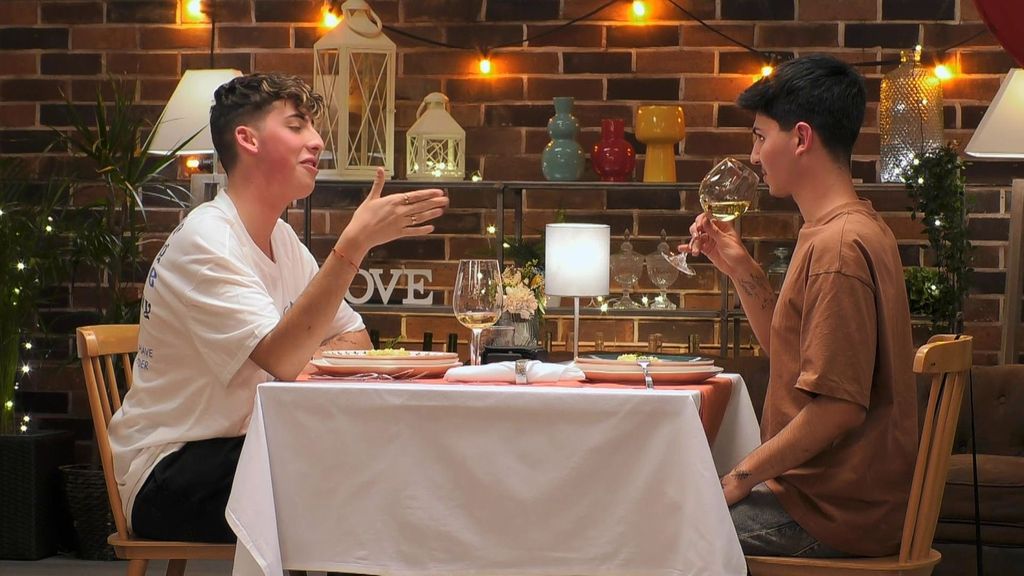La cita de Bruno y Javier.