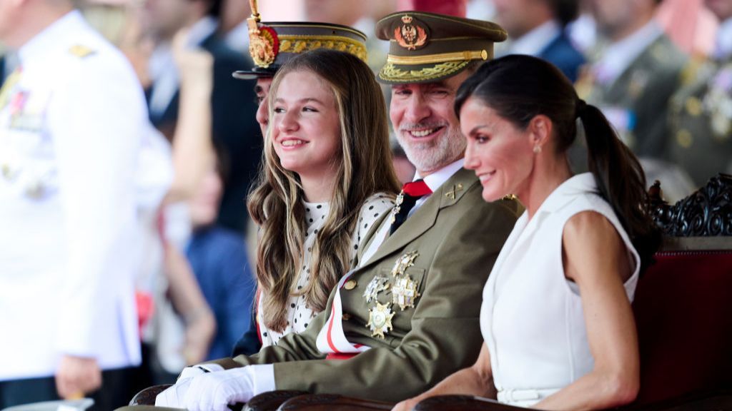 La princesa Leonor y su complicidad con el rey y la reina en la Academia Militar de Zaragoza