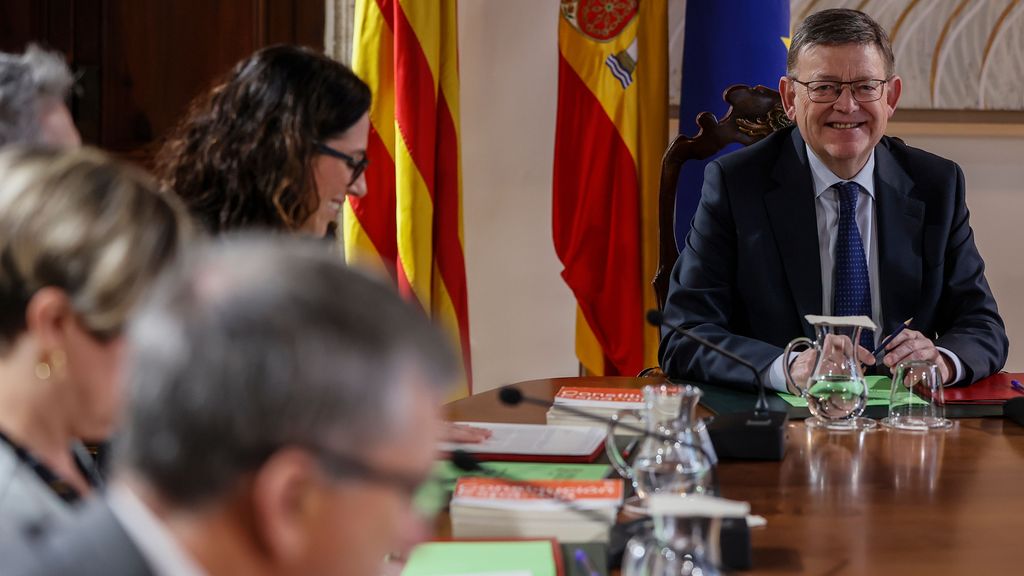 ROBER SOLSONA…20230403…. El president de la Generalitat, Ximo Puig, preside el pleno extraordinario del Consell.