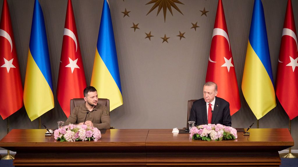 Volodímir Zelenski se reune con Recep Tayyip Erdogan es Estambul