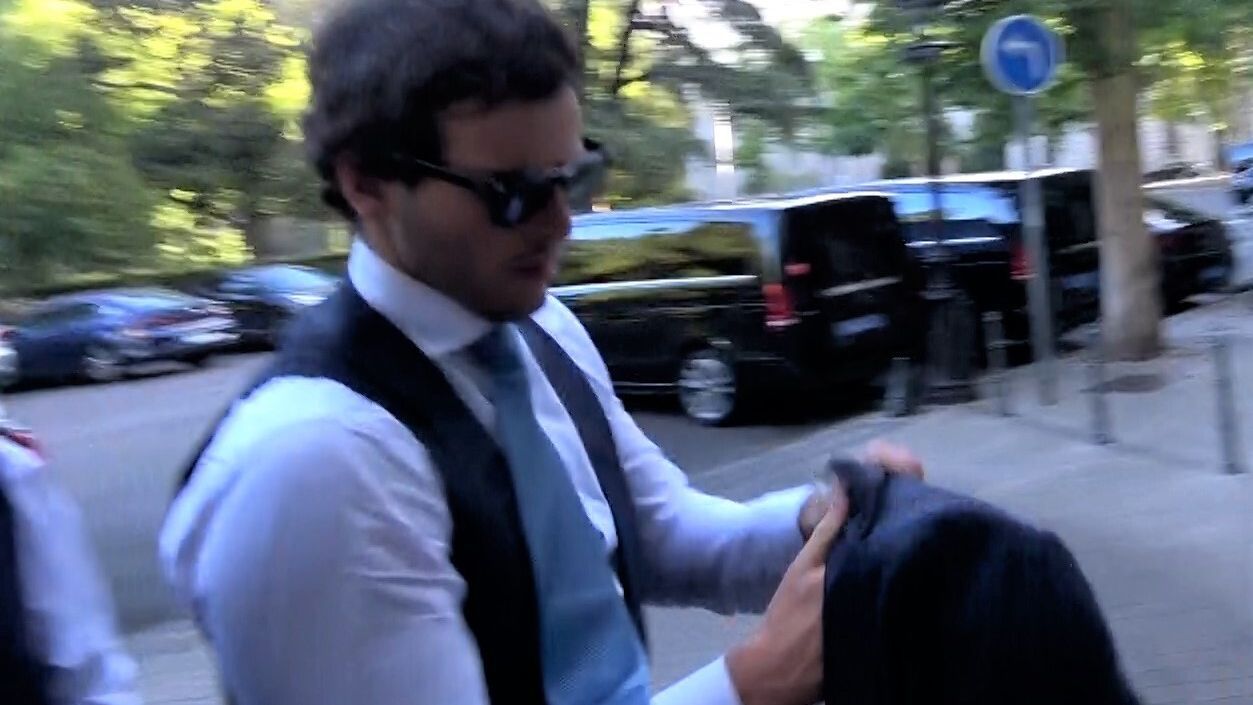 Íñigo Onieva, ya casado, en su regreso al hotel