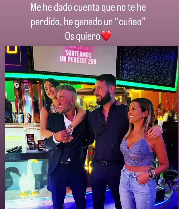 Marta López reaparece junto a Kiko Hernández y Fran Antón, su 'hermano' y su 'cuñao'
