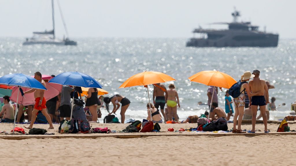 El calor pone en riesgo a 13 comunidades por temperaturas de hasta 43 ºC