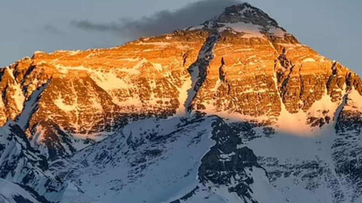 El Everest, donde se ha estrellado el helicóptero con 5 turistas mexicanos a bordo