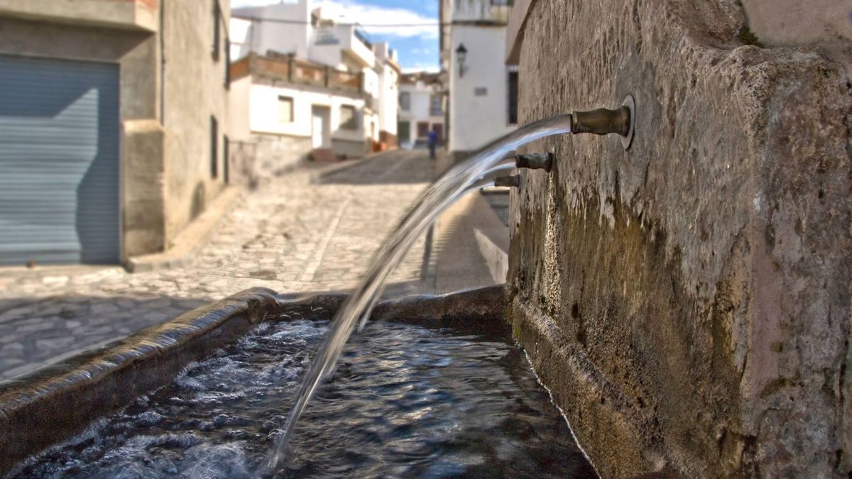 Fuente de Vélez de Benaudalla