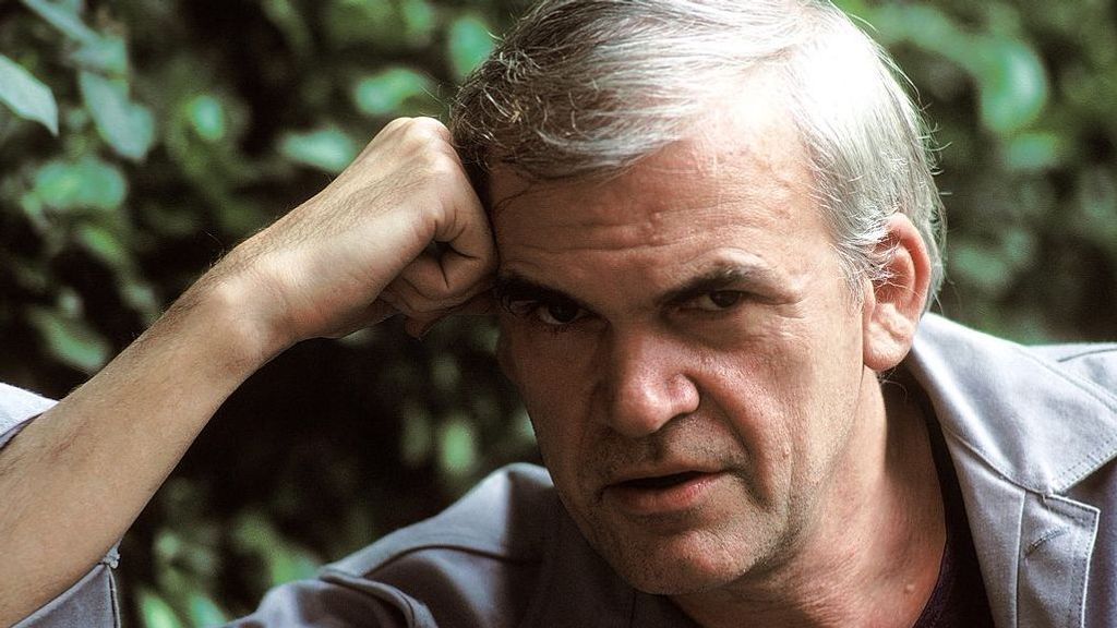 Milan Kundera vivía en París desde 1975 cuando se fue de la República de Checoslovaquia huyendo de la censura