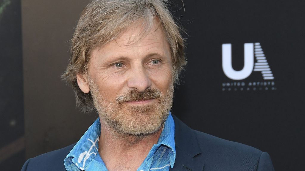 Viggo Mortensen recita sus poemas en Buenos Aires