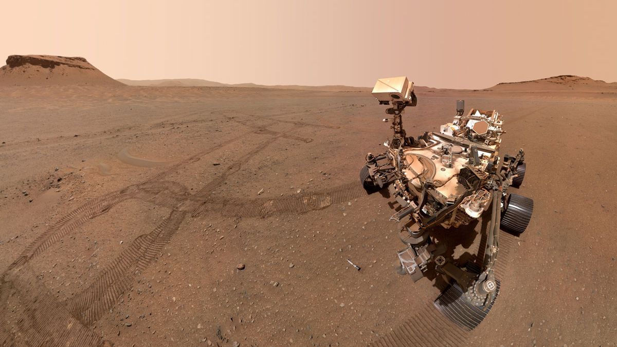 El rover Perseverance Mars de la NASA en un área del cráter Jezero apodada "Three Forks"