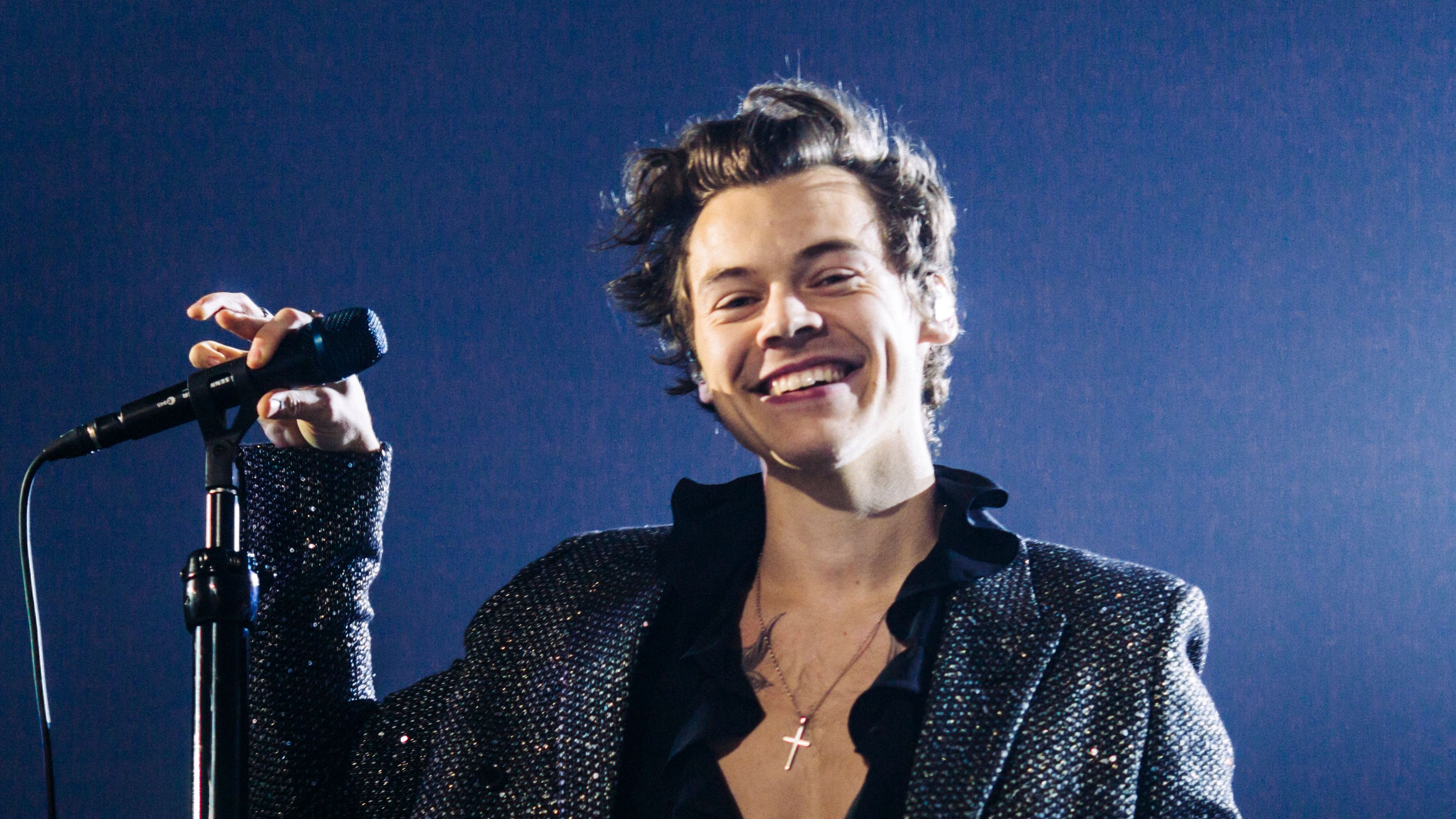 Harry Styles triunfa en el Estadi Olímpic de Barcelona en un concierto