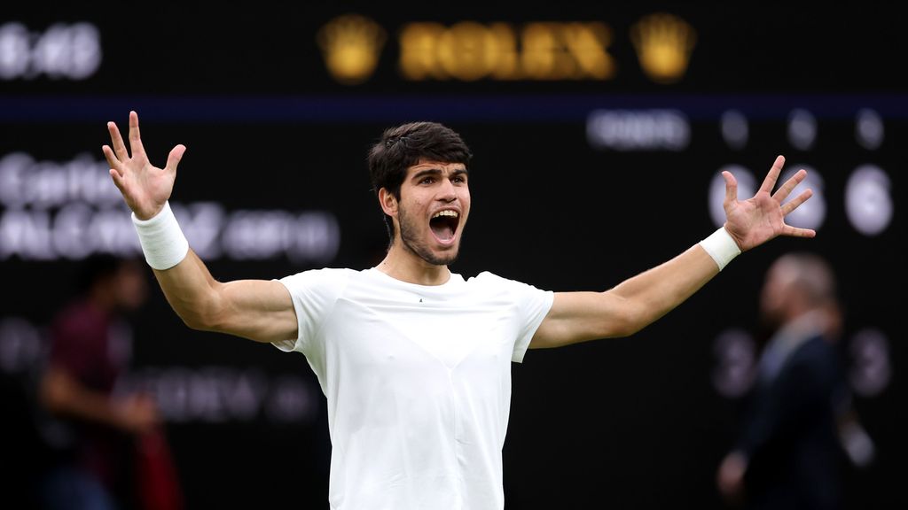 Carlos Alcaraz vence a Daniil Medvédev y disputará la final de Wimbledon 2023
