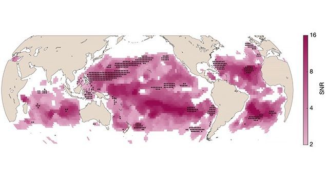 El púrpura más oscuro significa un cambio de color más significativo