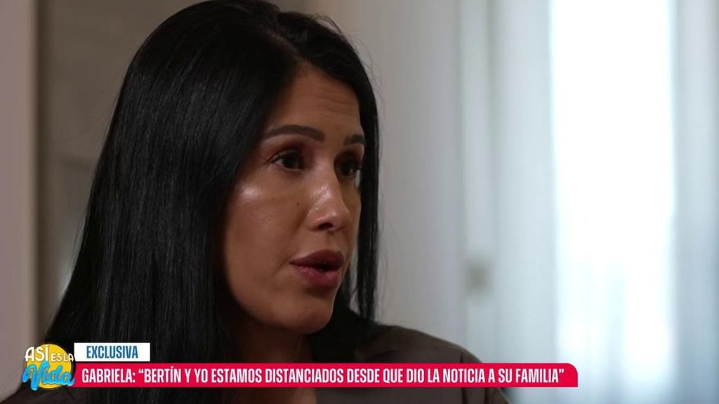 Gabriela Guillén: "Estoy distanciada de Bertín Osborne desde que él le ha comunicado el embarazo a su familia"