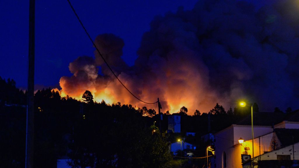 Más de 4000 evacuados por el incendio de La Palma, que ha arrasado 4675 hectáreas