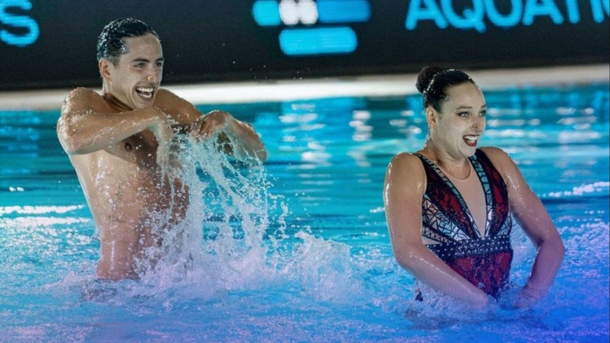 Los españoles Emma García y Dennis González, subcampeones del mundo de natación artística