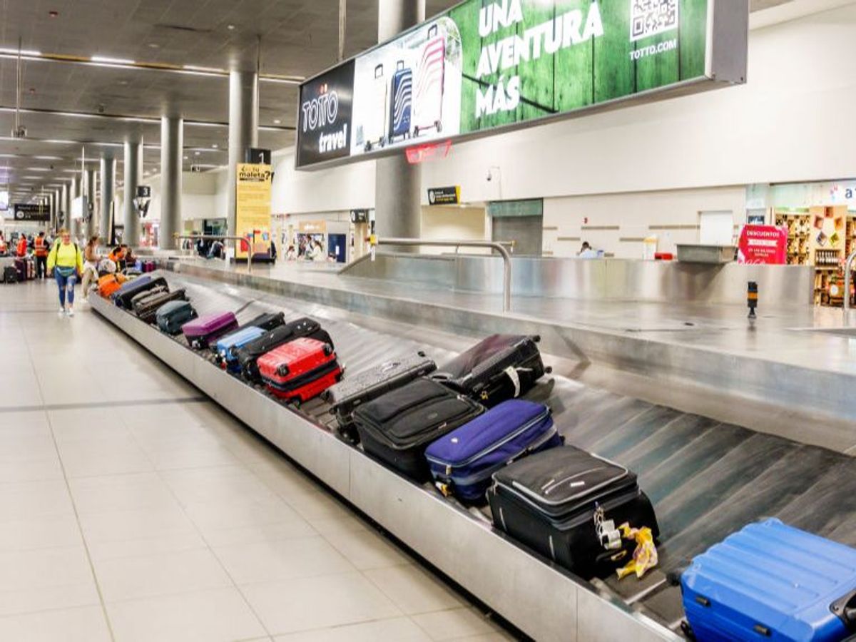 Medidas del equipaje de mano permitido en cada compañía aérea: cuándo cobran
