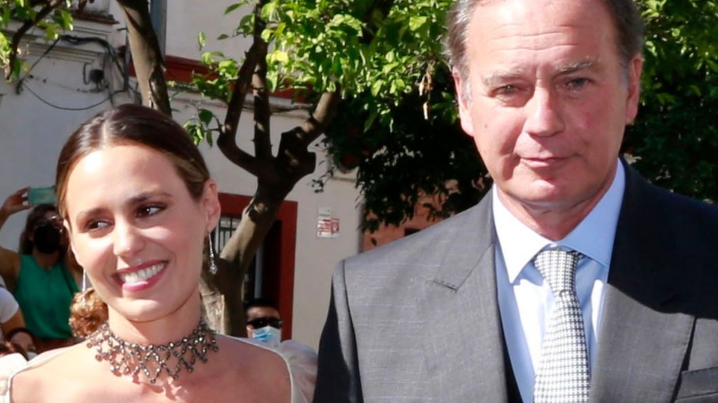 Bertín Osborne con su hija Claudia, el día de su boda con José Entrecanales Jr.