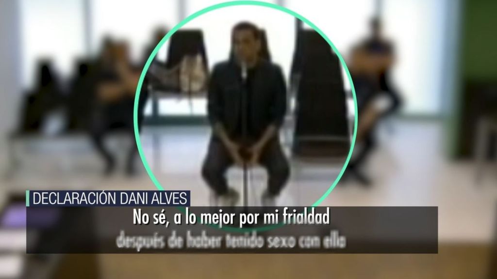 La reacción de Dani Alves al ser preguntado por las heridas de la víctima y el supuesto sexo consentido