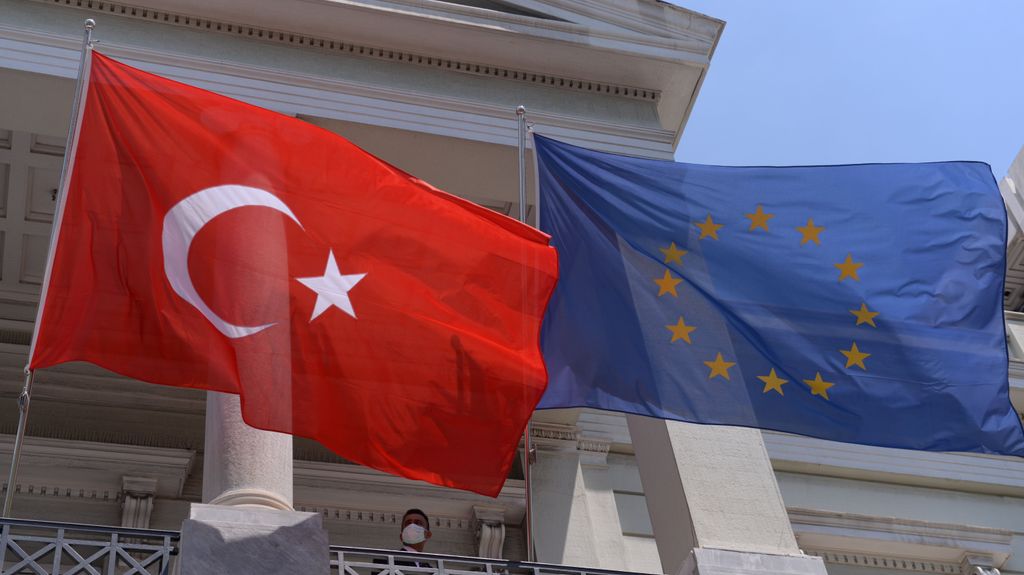 Banderas de Turquía y la UE