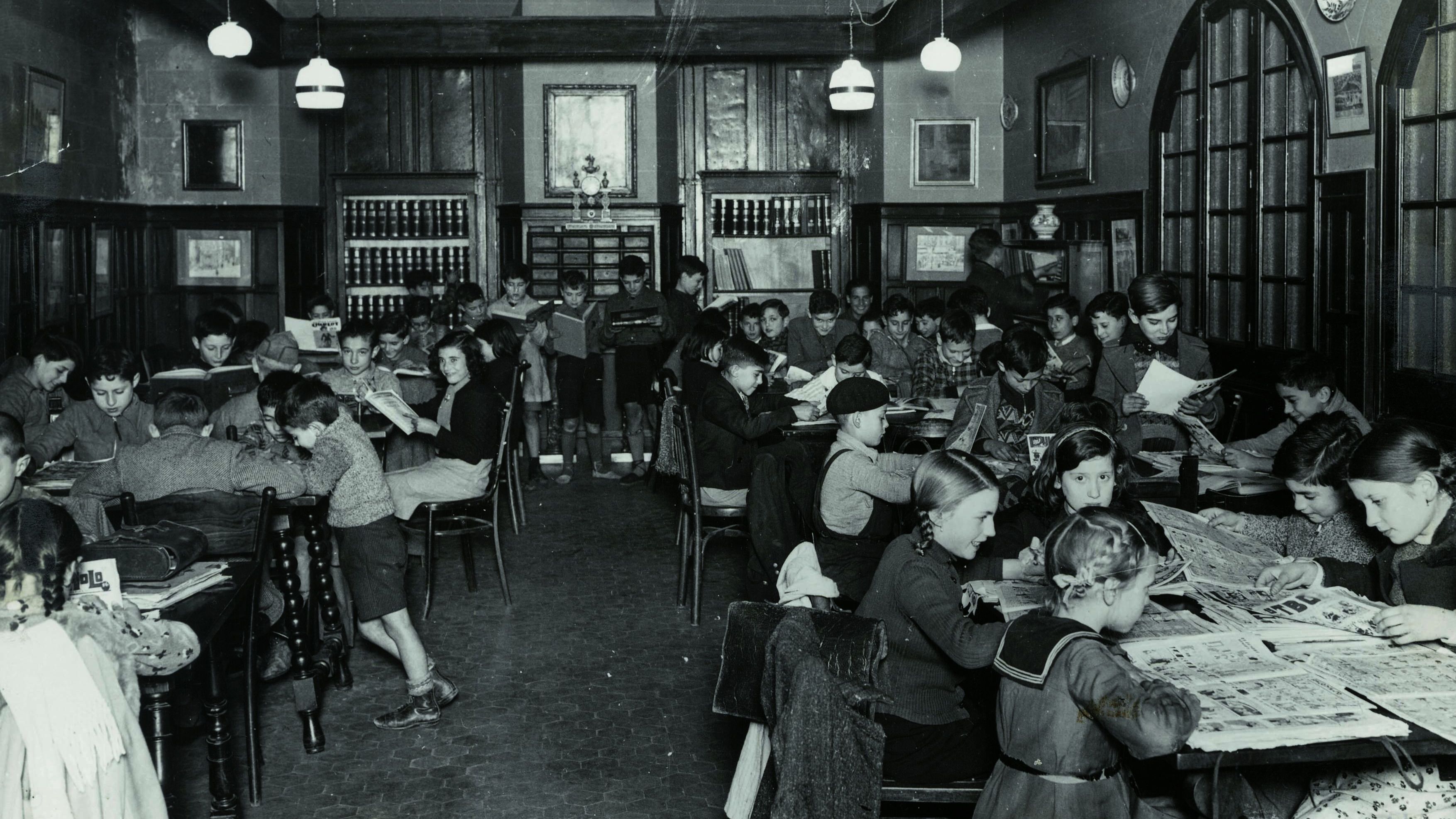 Única fotografía que se conserva de la sala de lectura del Arxiu de Barcelona