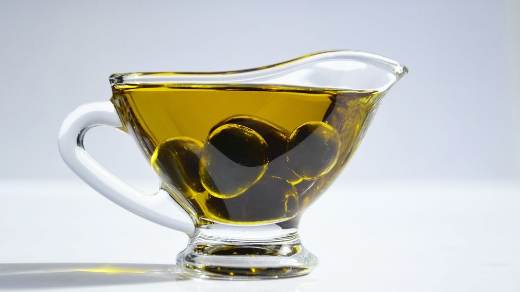 El aceite de oliva es un buen lubricante. FUENTE: Pexels