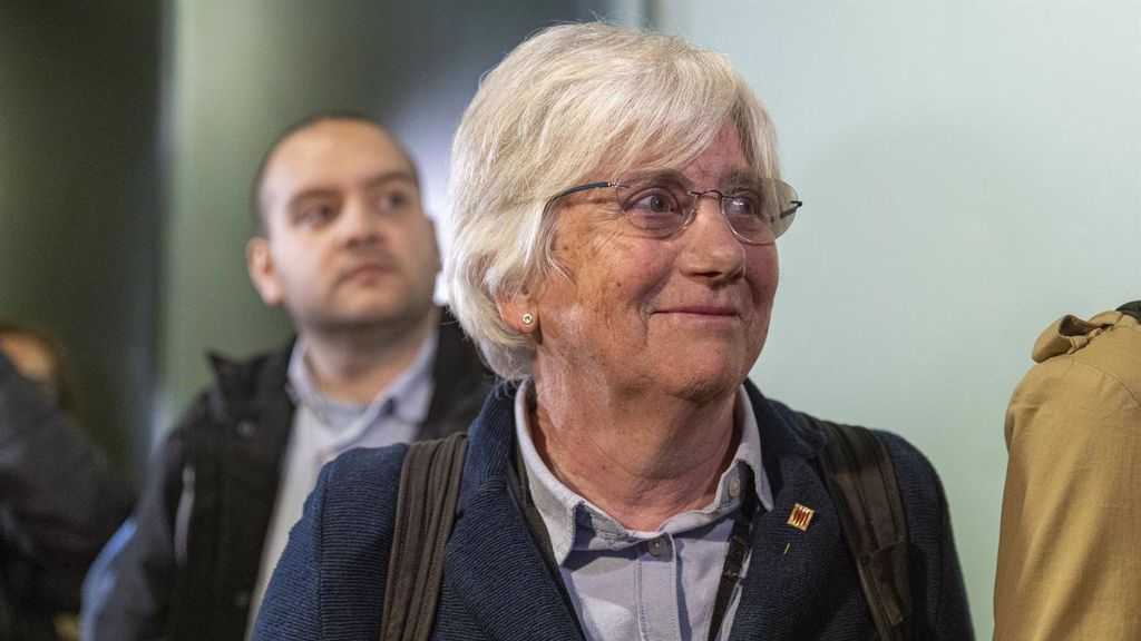 Clara Ponsatí sale libre de la Ciutat de la Justicia de Barcelona tras rechazar declarar