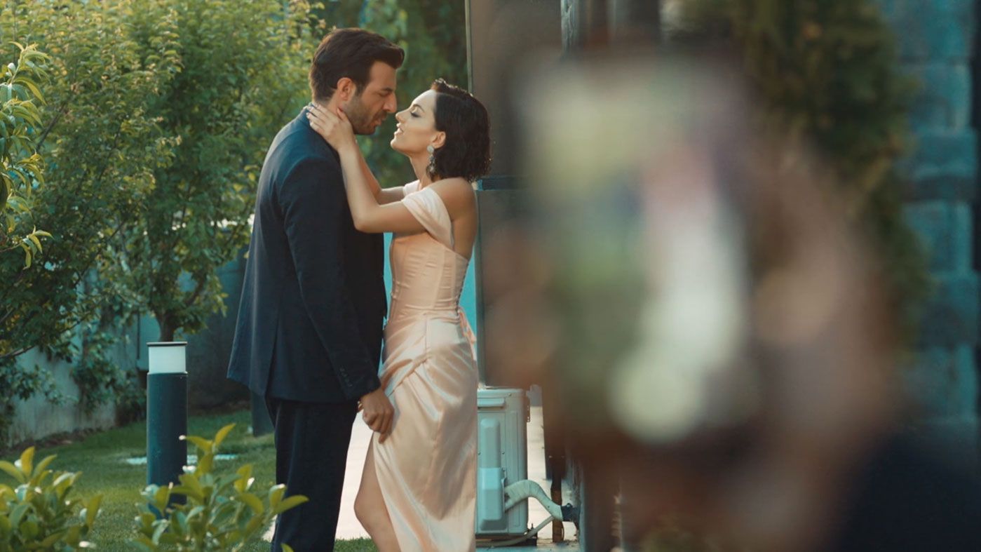 Ver Capítulo 17 x Temporada 1 completo - La traición
