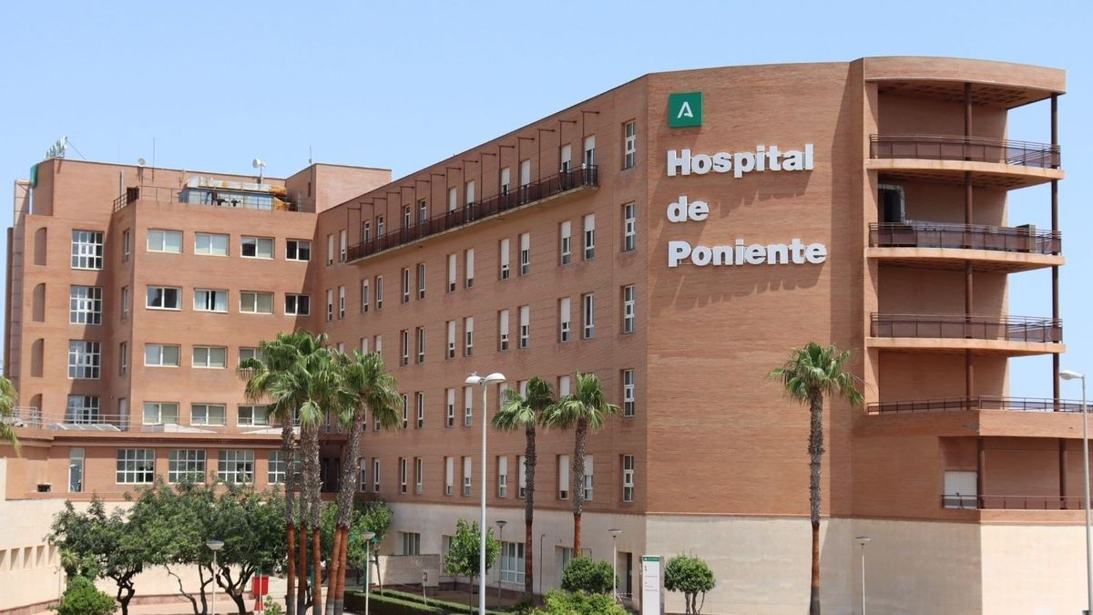 Hospital Universitario Poniente de El Ejido (Almería), de donde ha sido apartado un pediatra por presuntamente atender ebrio en Urgencias