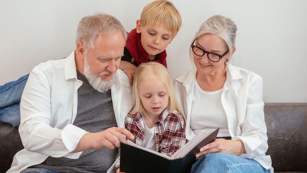 Los abuelos son una gran ayuda en vacaciones