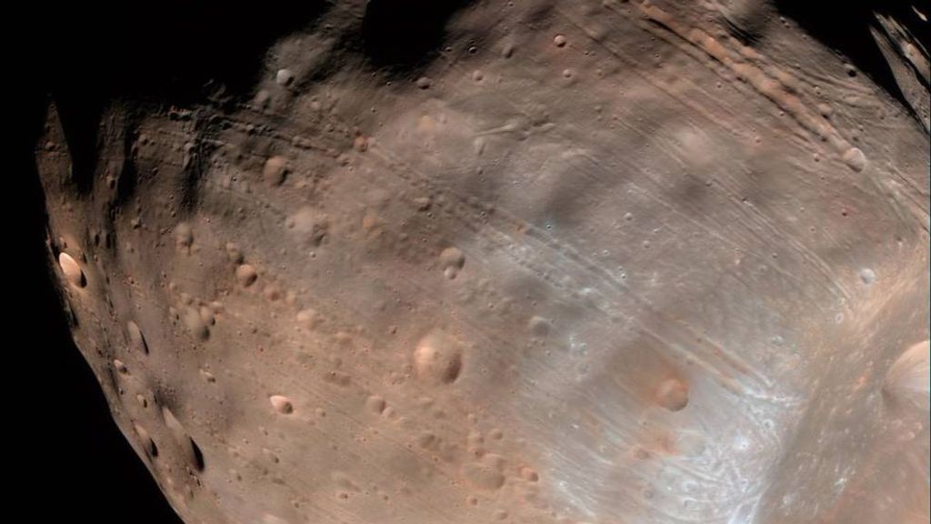Modelo de Fobos, luna de Marte