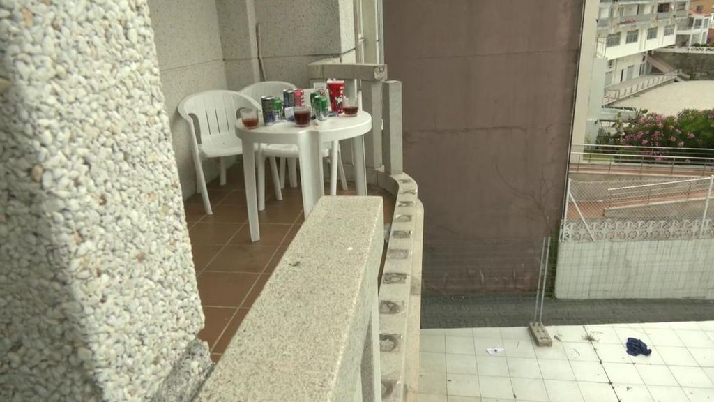 Cuatro heridos tras precipitarse desde un balcón en Sanxenxo
