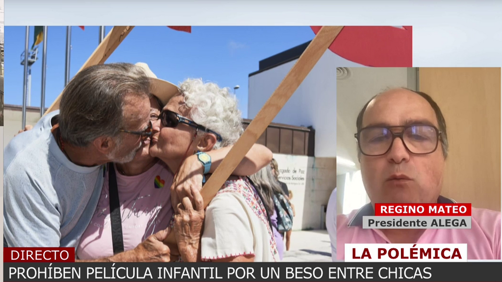 Prohíben una película infantil por un beso entre dos chicas