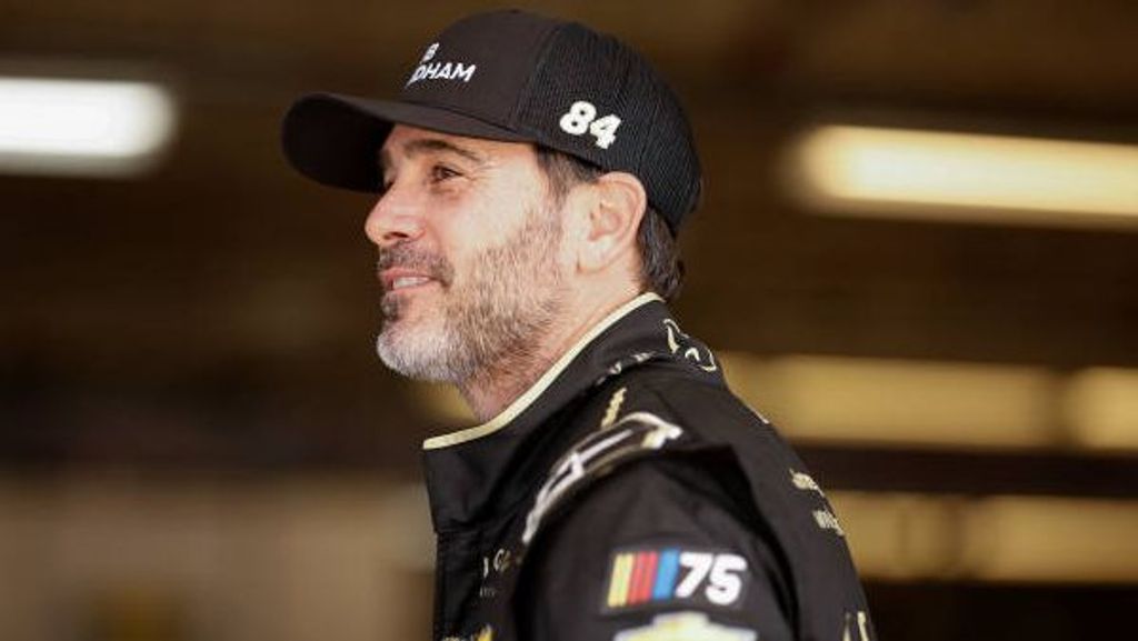 El piloto Jimmie Johnson habla del crimen cometido por su suegra antes de suicidarse