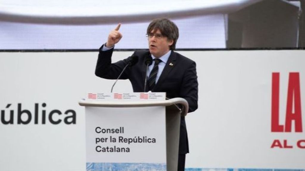 Puigdemont dice que el "chantaje político" no hará que Junts vote 'sí' a Sánchez