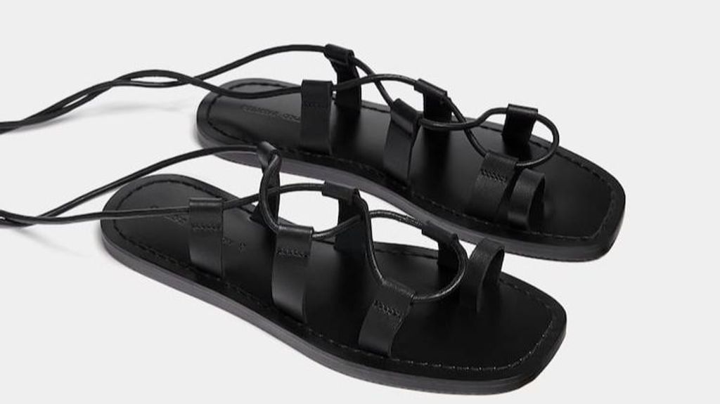 Sandalias romanas de Pull&Bear