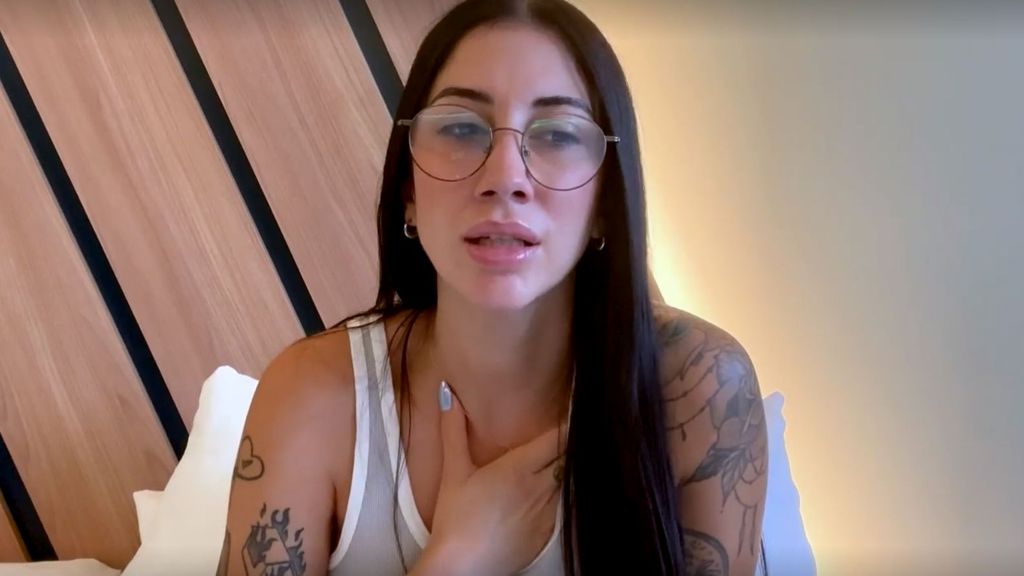 Naomi Asensi habla muy emocionada sobre el difícil momento personal que está viviendo: "Estoy bastante mal"