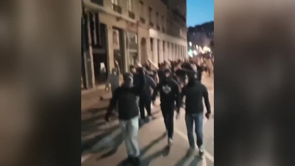 Nueva noche de protestas en Francia con ataques más virulentos