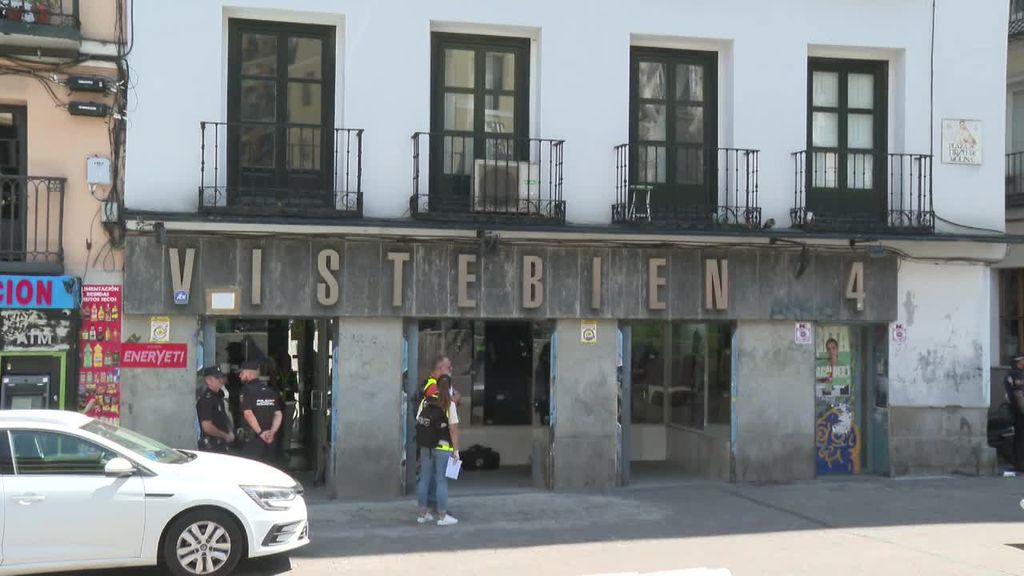 Los testigos vieron al presunto asesino de Concha huir ensangrentado de su tienda en Madrid