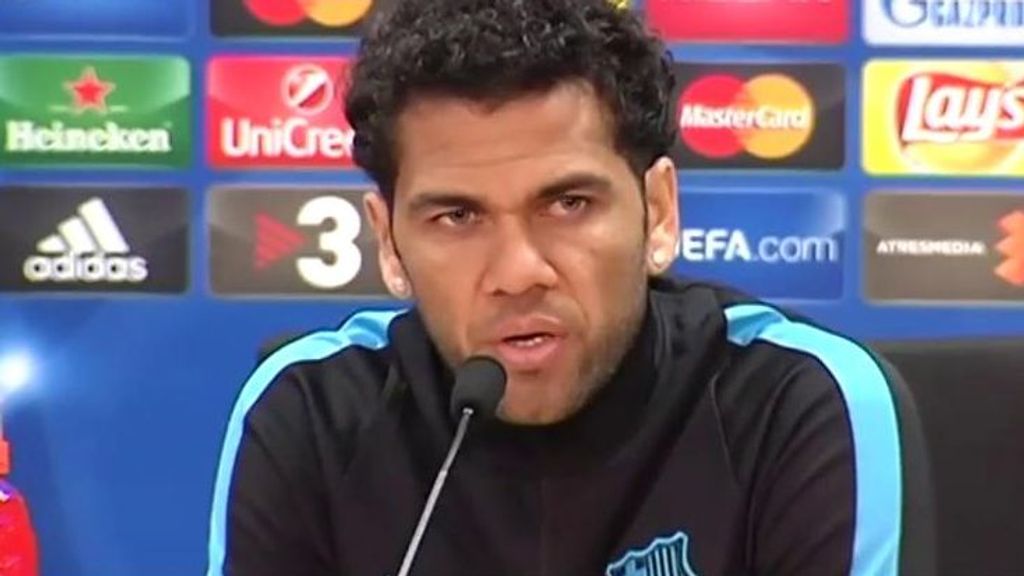 Lo que Dani Alves va a decir cuando le lean los cargos: "Va a decir que no está de acuerdo con los delitos que le imputan"