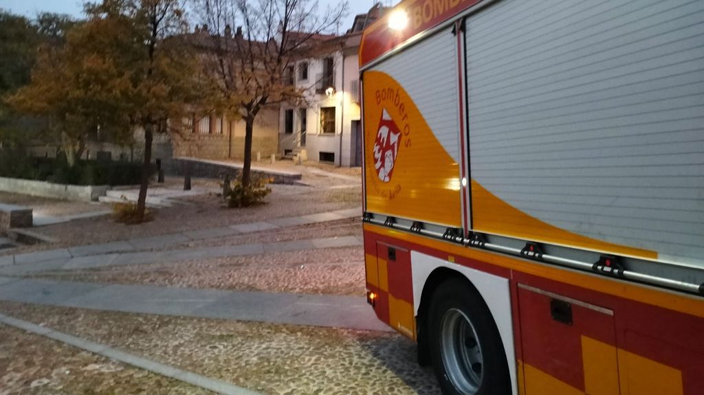 Un camión del parque de bomberos de Ávila
