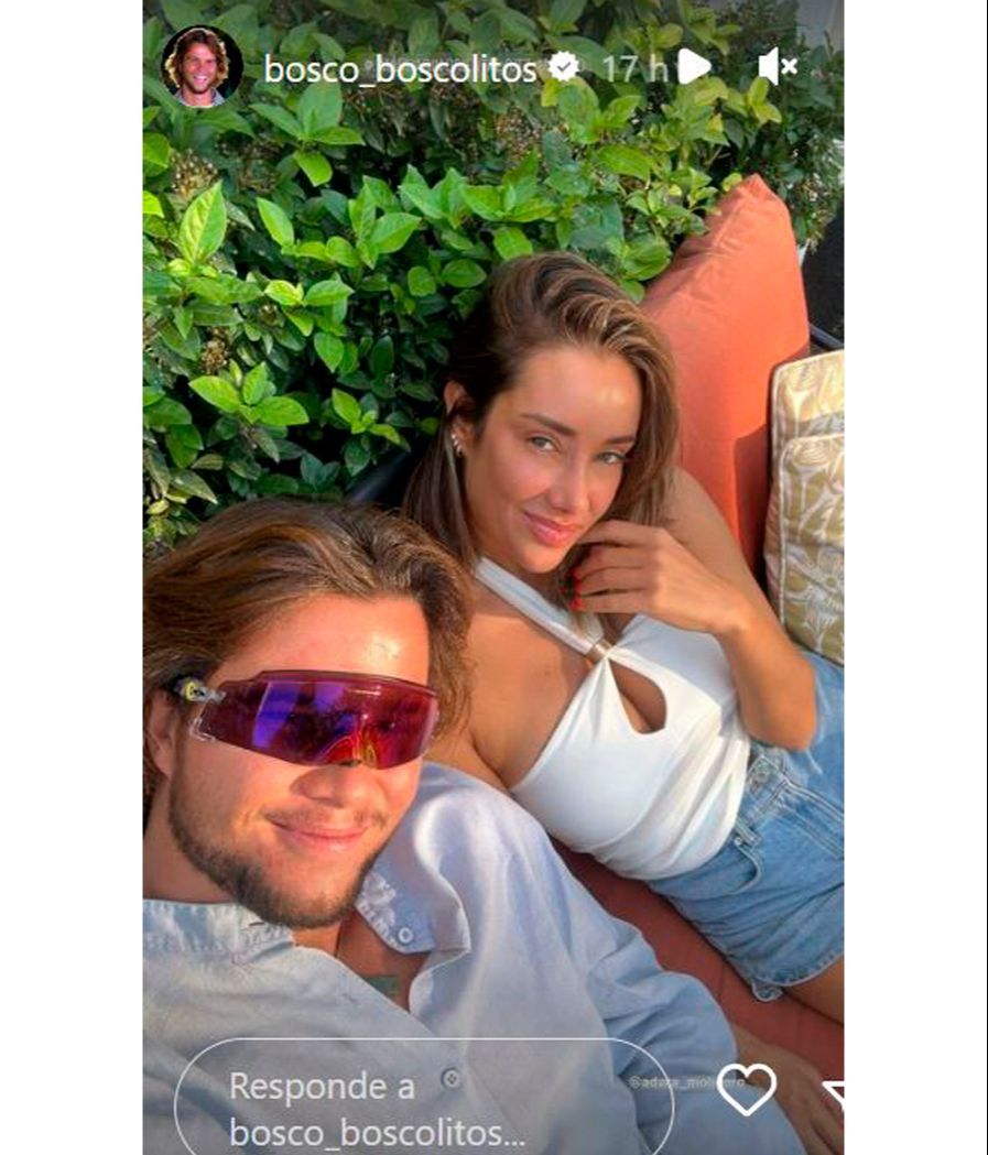 Adara Molinero y Bosco Martínez-Bordiú presumen de complicidad en su cita