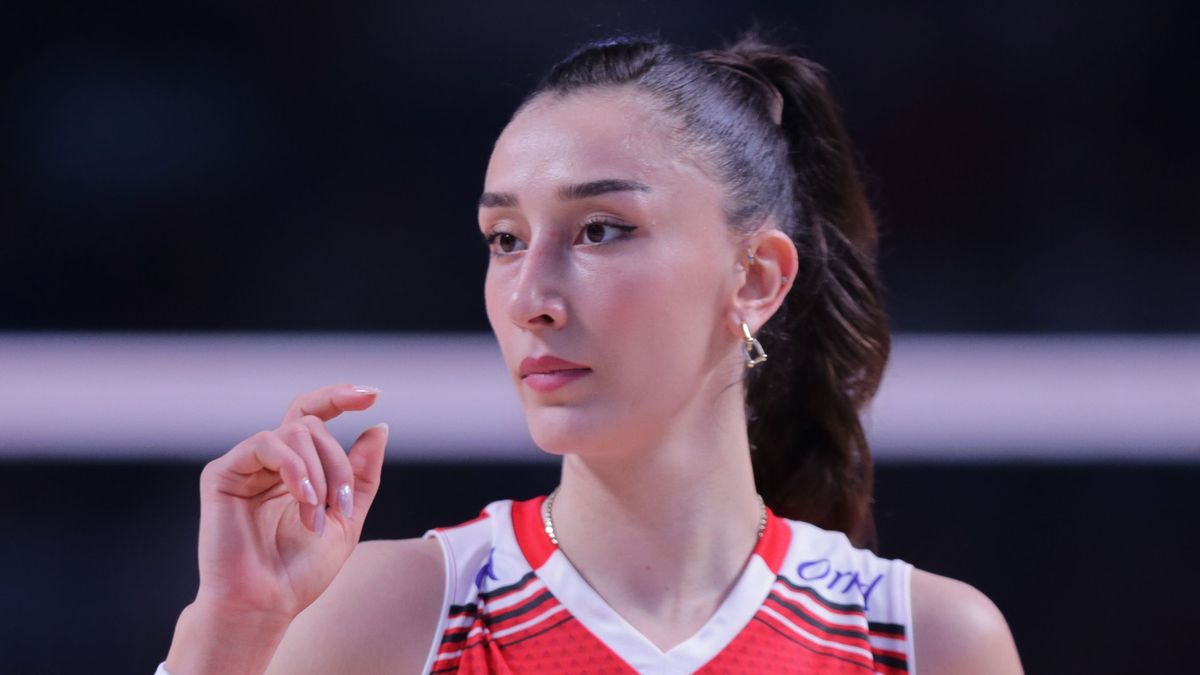 Hande Baladin en un partido de Turquía contra Corea del Sur