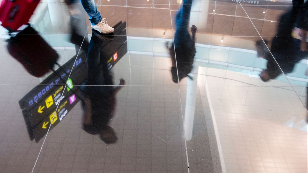 Robo de película en el aeropuerto de Barcelona: sustraen un bolso con 8 millones de euros en joyas