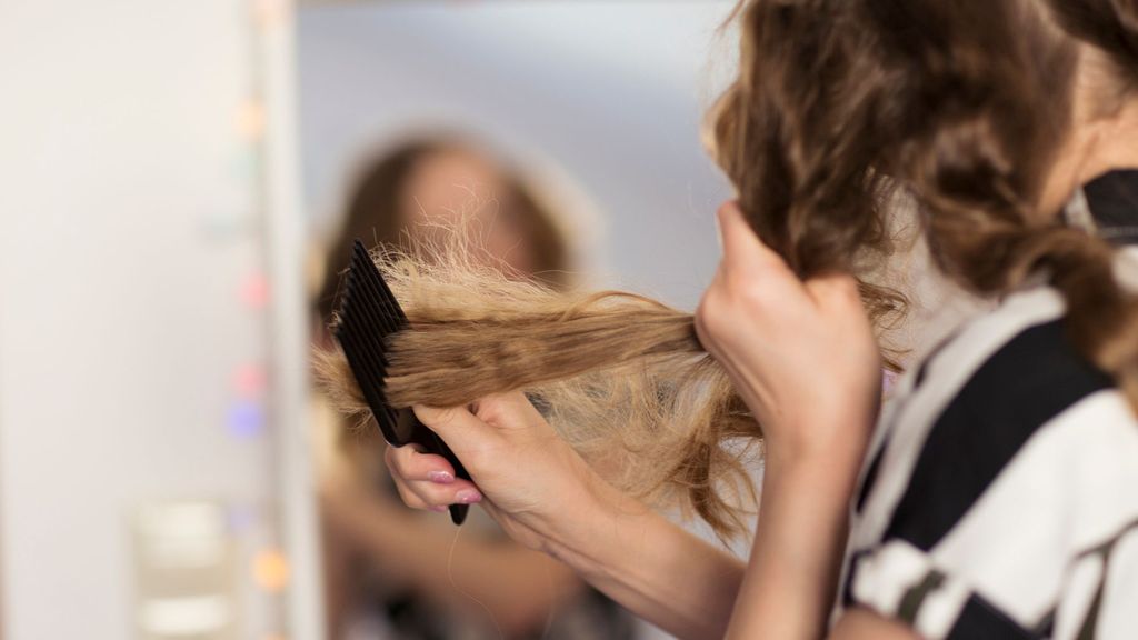 Desenreda el pelo empezando por la punta