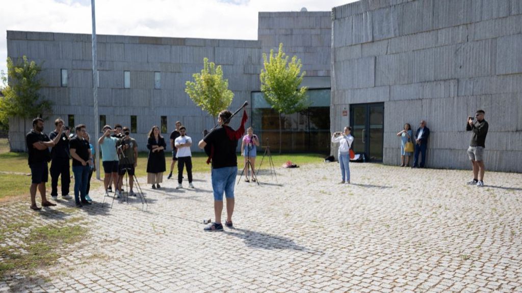 El reto se produjo este jueves, 3 de agosto, en el exterior del Auditorio de Verín.